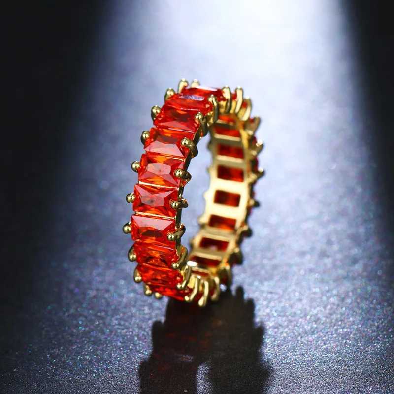 Ekopdee Luxury Band Zircon Ring Womens Eternal Promise CZ Crystal Finger Ring Engagement Wedding Jewelry Hot Selling GiftXJ250412