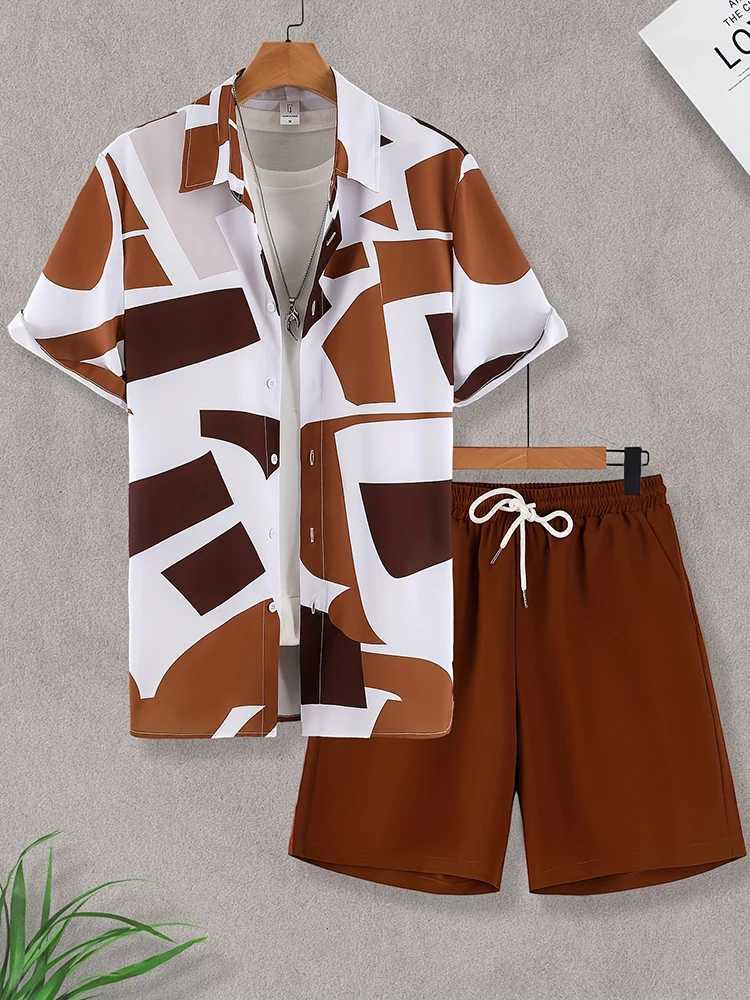 Fashionable summer beach black and white printed mens two-piece casual shirt short sleeved Hawaiian shorts mens suitXJ250412
