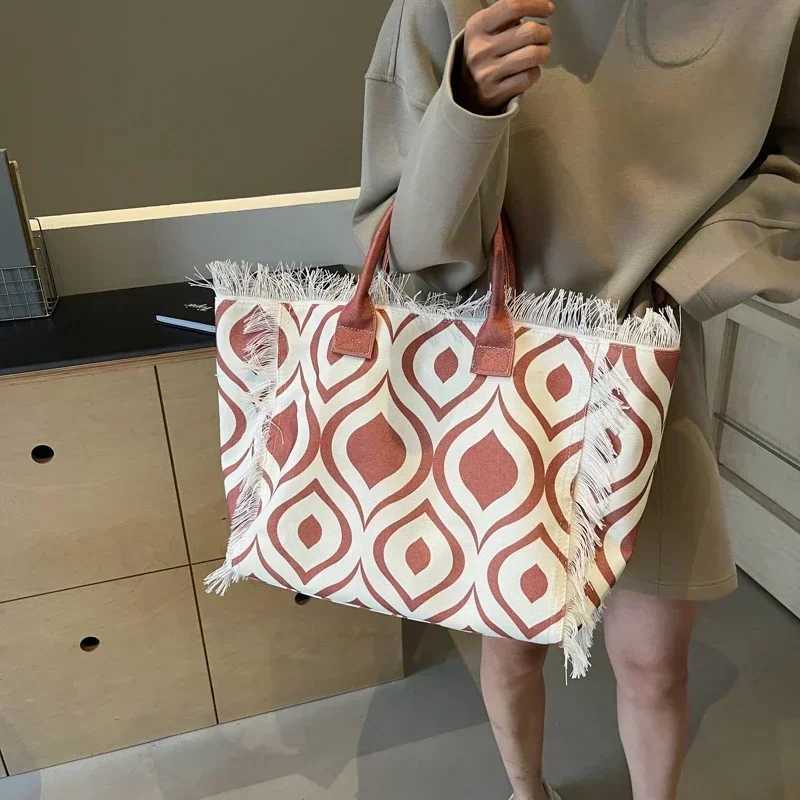 Korean Versi Colorful Collisi High Capacity Canvas Handbag 2025 Fi Pattern Casual Time Shoulder BagXJ250412