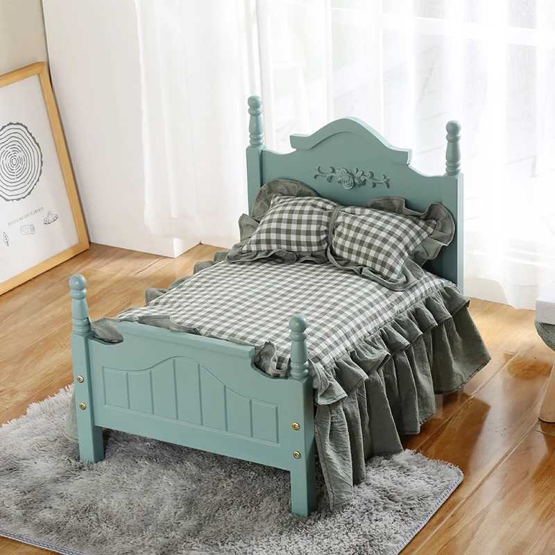 Four Seasons Pet Solid Wood Bed X250412