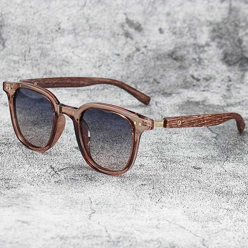 Trendy Retro Wood Grain Sunglasses for Women and Men New Square Frame Sun Glasses UV Protection Cycling Eyewear Outdoor Street Z250411