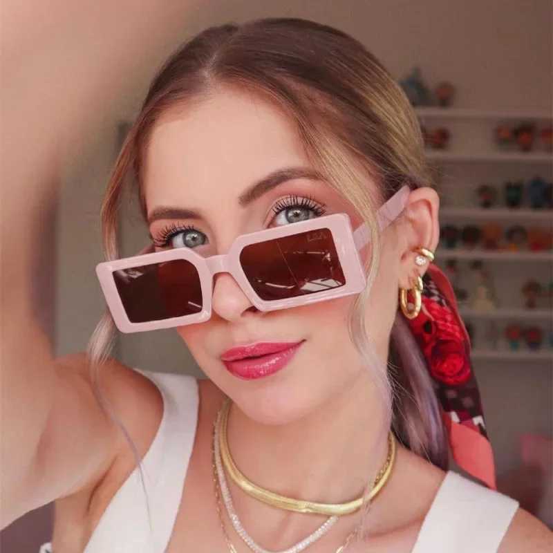 2024 New Small Rectangle Frame Sunglasses Womens Fashion Jelly Color Sun Glasses Summer y2k Travel Eyewear UV400 Oculos De SolC250411