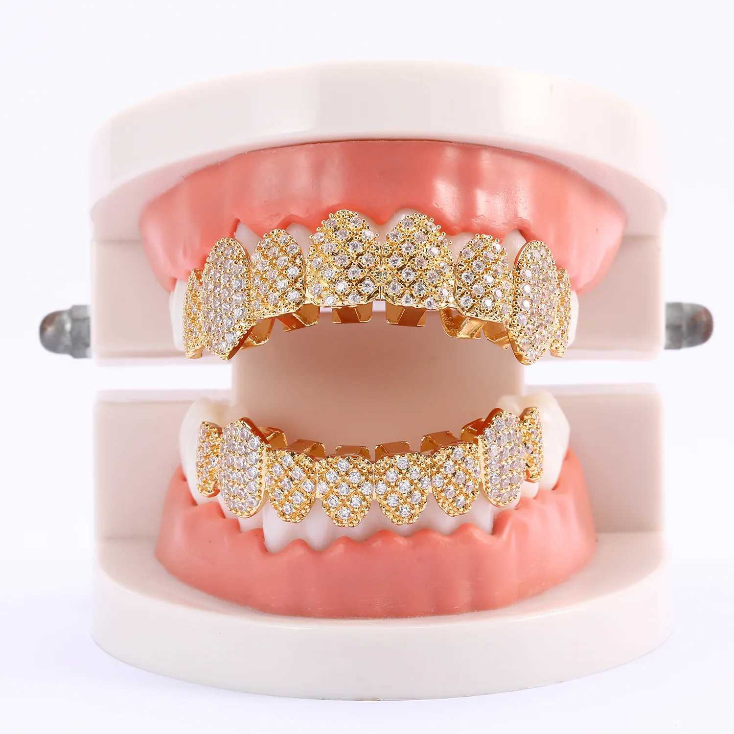 YONGX Hip Hop Ice CZ Stone Teeth Hat Womens Stand Punk 8/8 Shining Zirconia Stone Teeth Grill Jewelry Role Playing Fans W250412