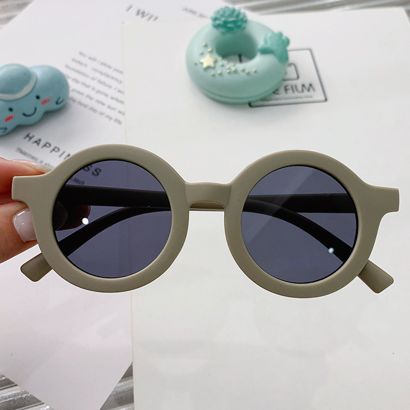 New round rainbow style children's decorative sunglasses baby one year old posing glasses versatile 1-8