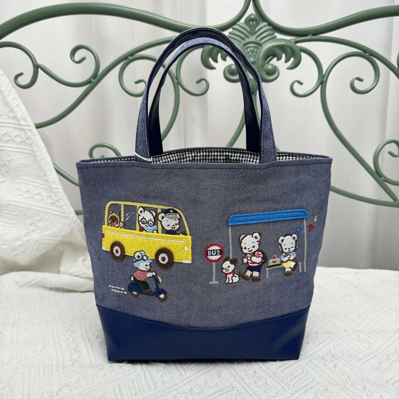 Kawaii Cute Cartoon Car Ladies Handbag Horizontal Solid Color Cowboy Embroidery Leisure Cloth Bag 780601