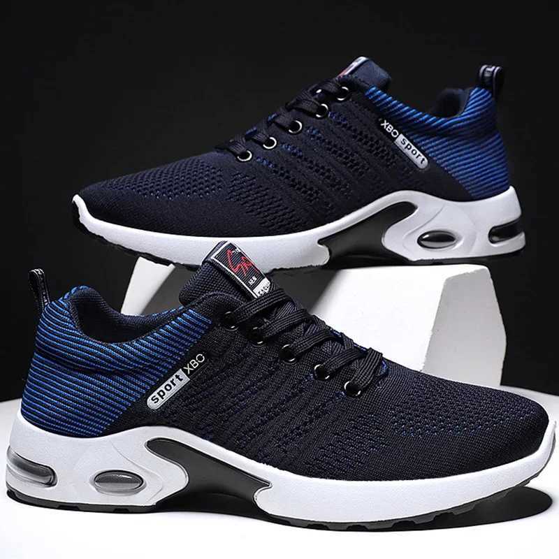 Mens running shoes spring low cut casual outdoor walking shoes soft sole breathable anti slip new mens sports shoes W250412