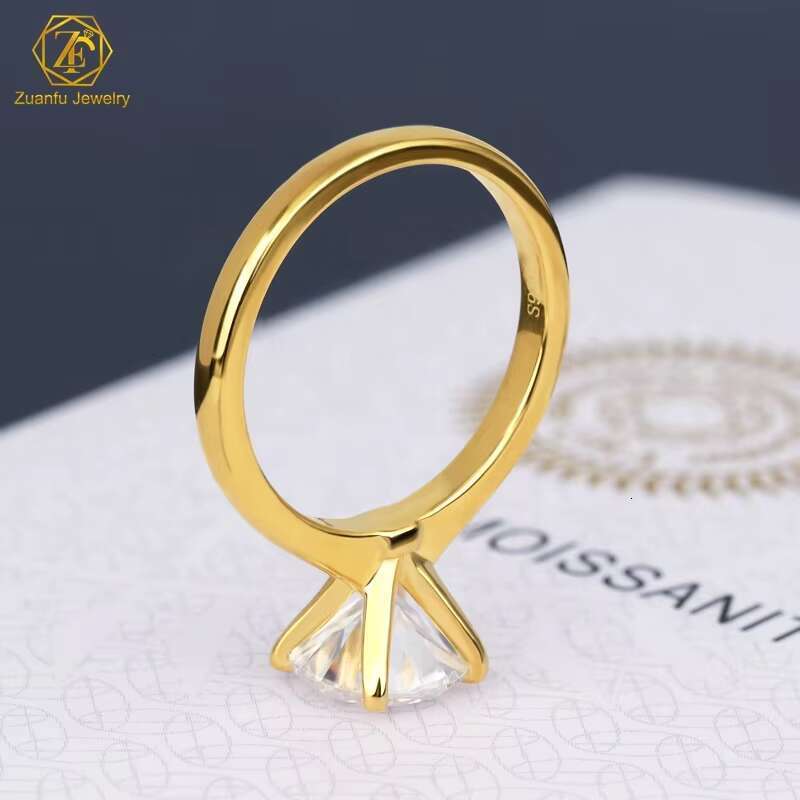 Wholesale Price S925 4 Prong Wedding Ring Yellow Gold Plated 925 Sterling Silver 2CT 8MM Round Moissanite Solitaire Ring
