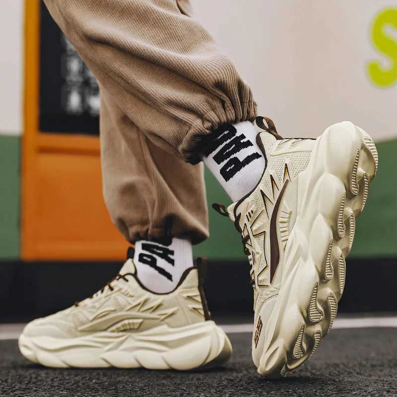 2024 Thick Sole Mecha Running Shoes Men Outdoor Jogging Sports Shoes Mesh Breathable Platform Walking Shoes Trend Sneakers Men Z250411