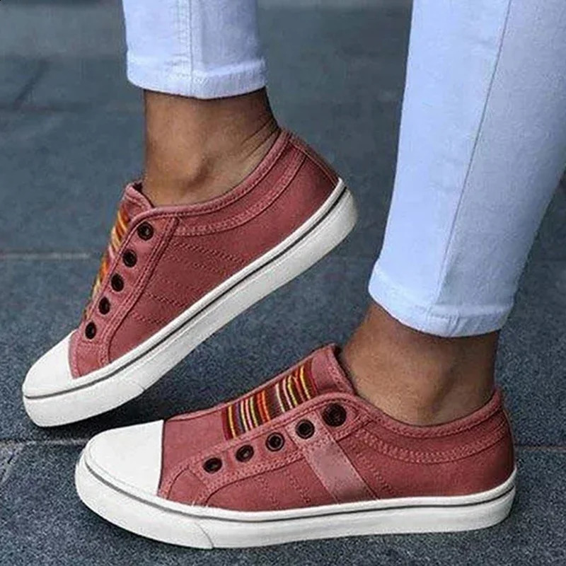 Low-cut Trainers Canvas Flat Shoes Women Casual Vulcanize Shoes Women Summer Autumn Sneakers Ladies 250411