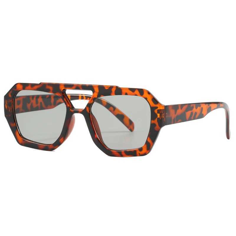 New Womens Fashion Irregular Square Sunglasses Personalized Retro Trend Instagram Outdoor Cycling Photography Sunglasses Mens Z250411