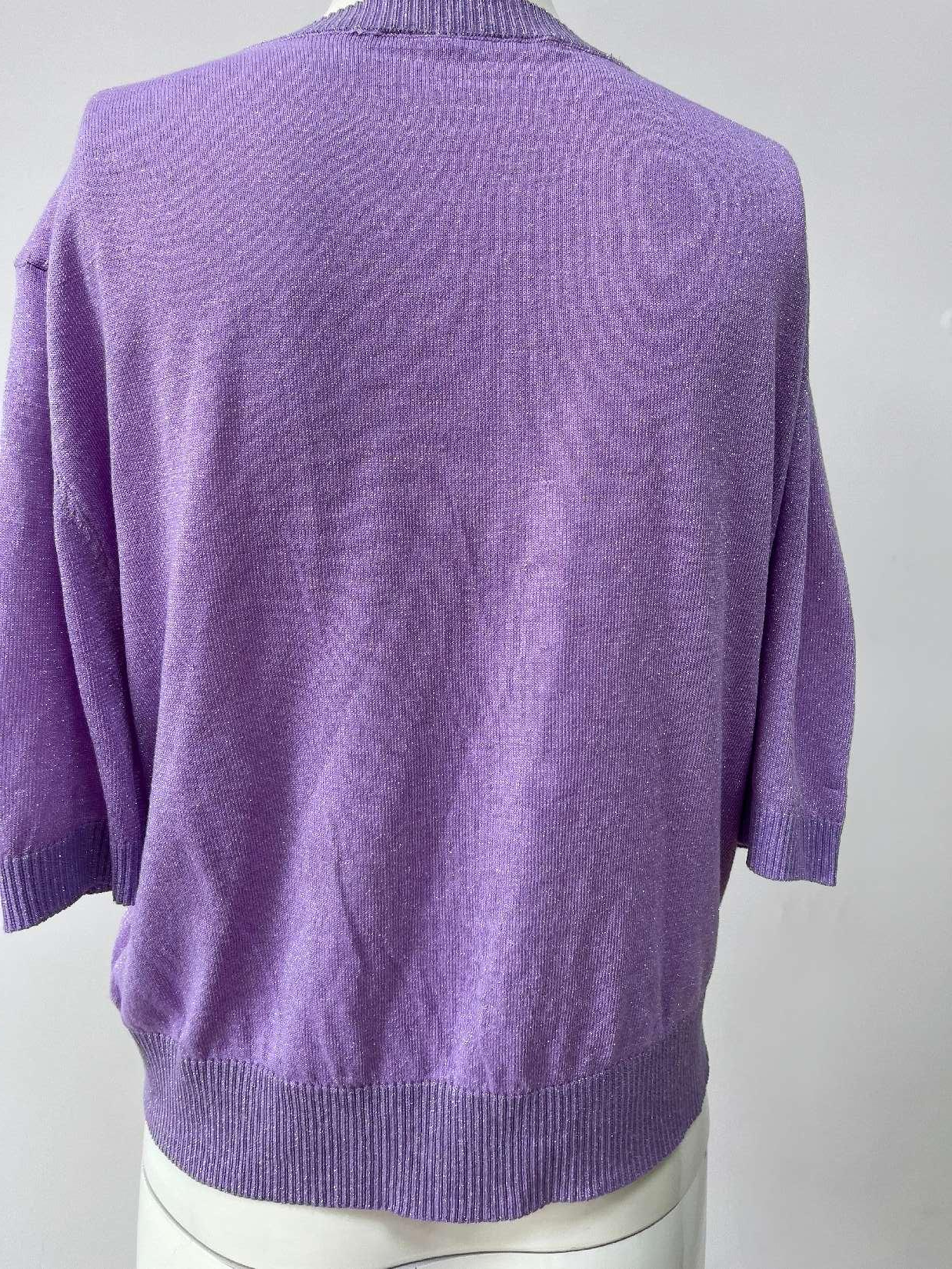 Stylish Women's Round Collar Shirts Versatile Design Ideal for Any Occasion