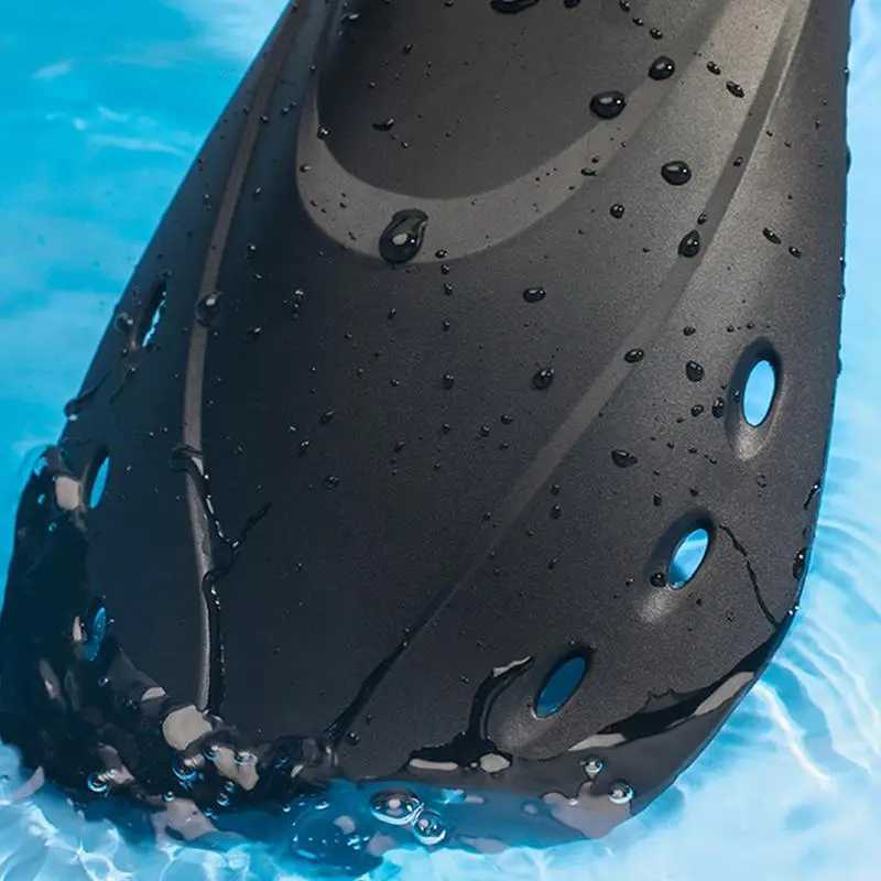 Comfortable swimming fins ergonomic and comfortable diving fins professional short fins swimming short finsY250412