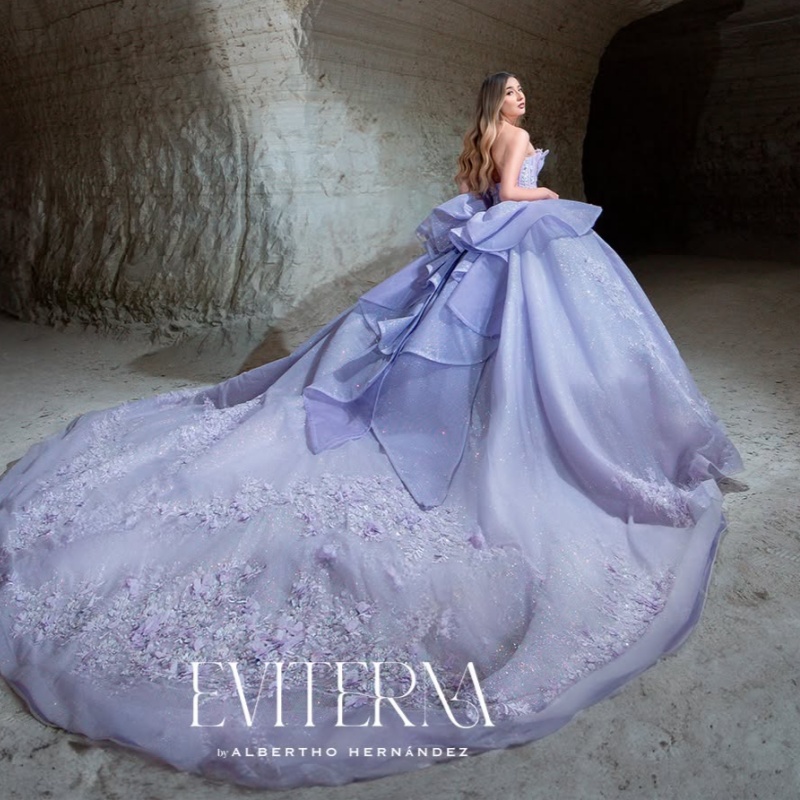 Lavender Quinceanera Dresses Off Shoulder Ball Gown Sweet 16 Dress Applique Lace Bow Beads Tull Corset Birthday Party Vestidos 15 De Anos
