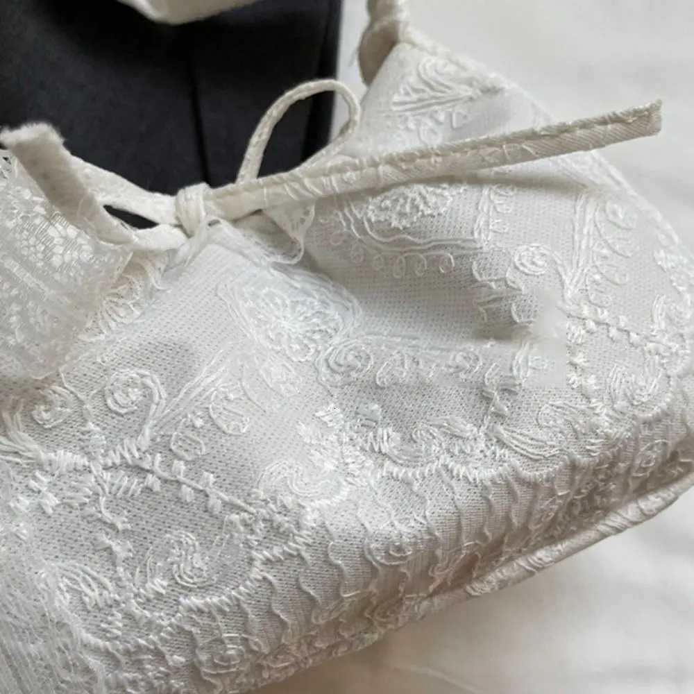 Shopping Tote Bag Lace Shoulder Bag With Ribbon Pleated Strap Simple Canvas Handbag Kawaii Cloth Large Capacity Bag SchoolT2511112