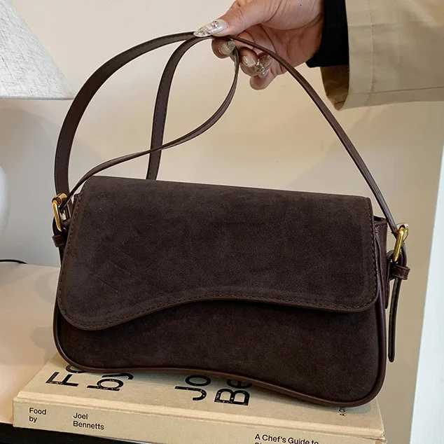 Handbag Autumn/Winter New Womens Bag Vintage Satin Shoulder Bag Fashion Crossbody BagT2511112