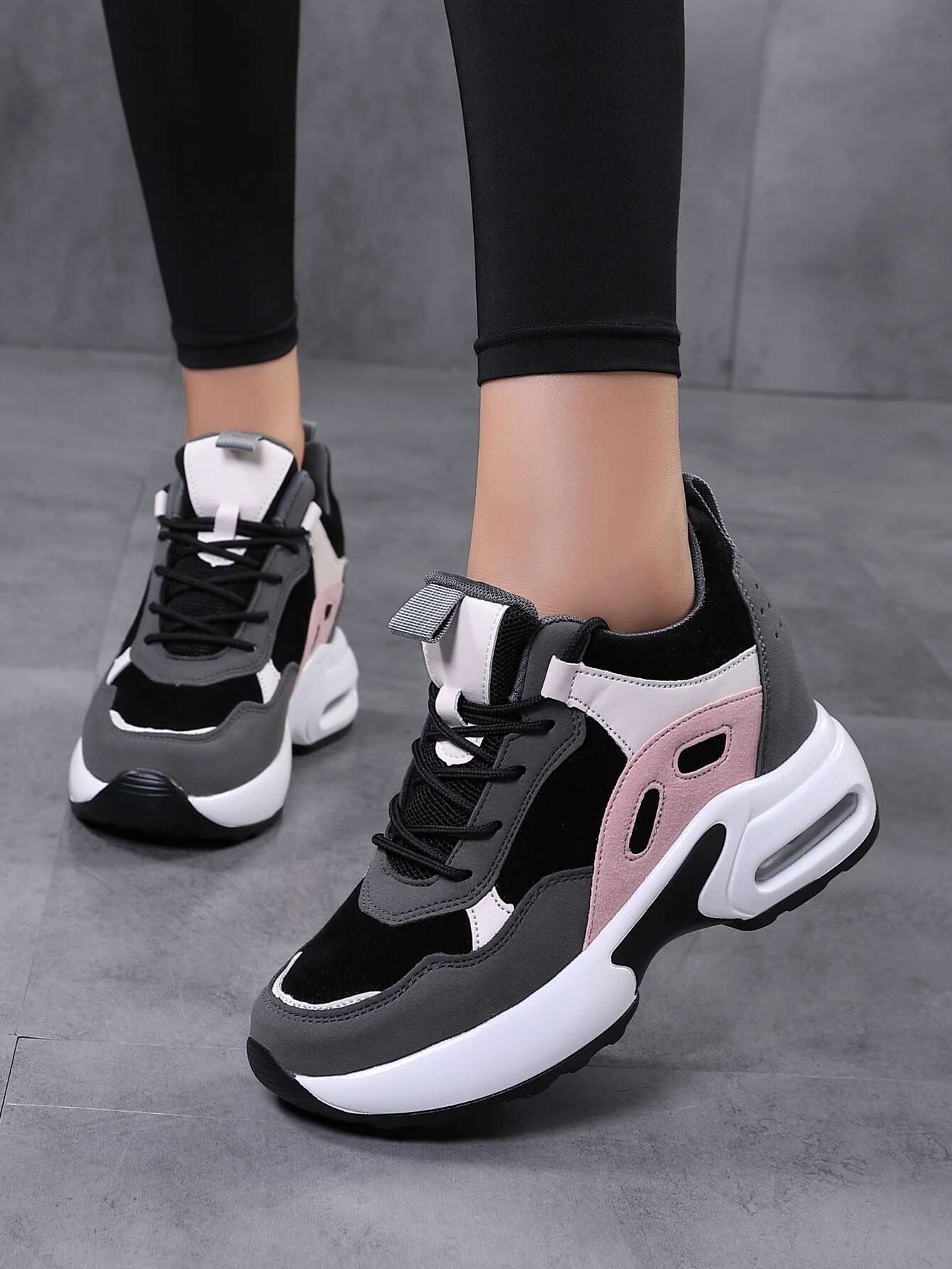 2025 Summer New Women's Mesh Breathable Casual Lightweight Designer Fashion Sports Walking Shoes Running Shoes