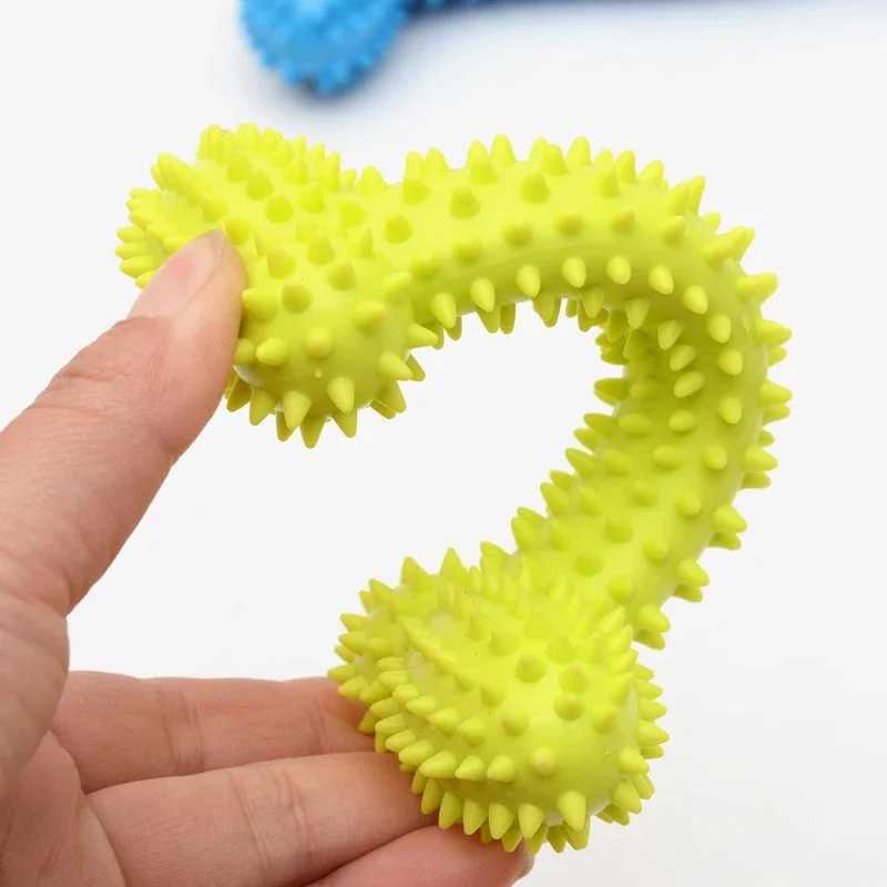 High Quality Pet rubber bite resistant dog teeth cleaning and chewing training toys pet supplies for small dogs T2504012