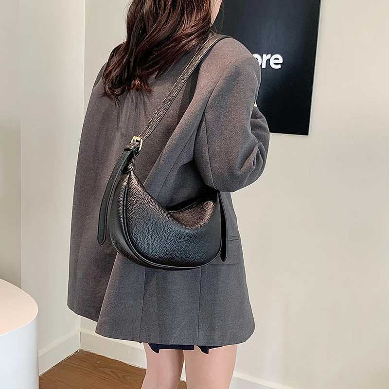 Luxury Brand Famous Designer Leather Handbag For Elegant Ladies With Classic Crossbody Bag Option Stylish And DurableW251111