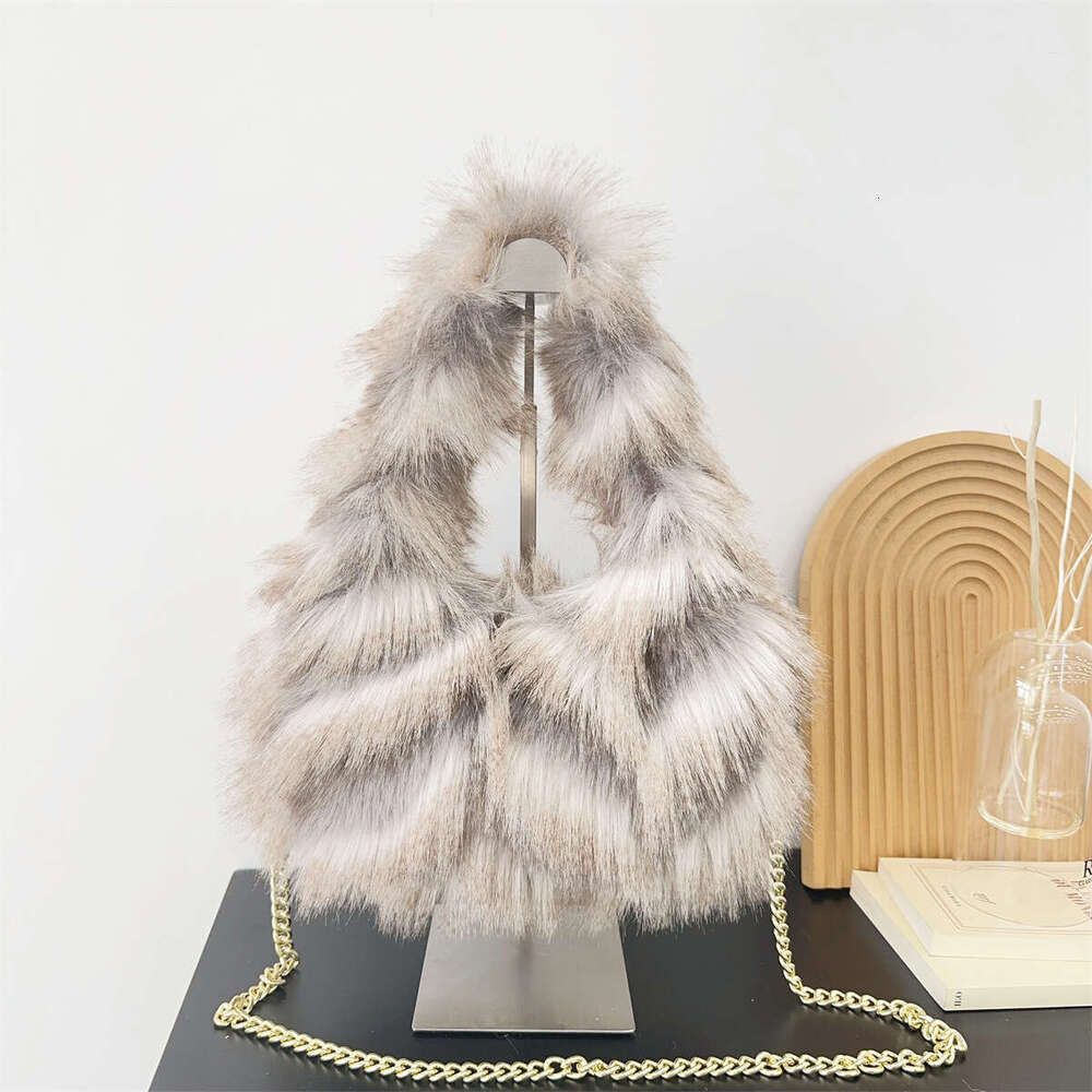 New Autumn Winter European American Big Brand Blogger Same Style Imitation Fox Fur Jacquard Texture Handbag Crossbody Bag