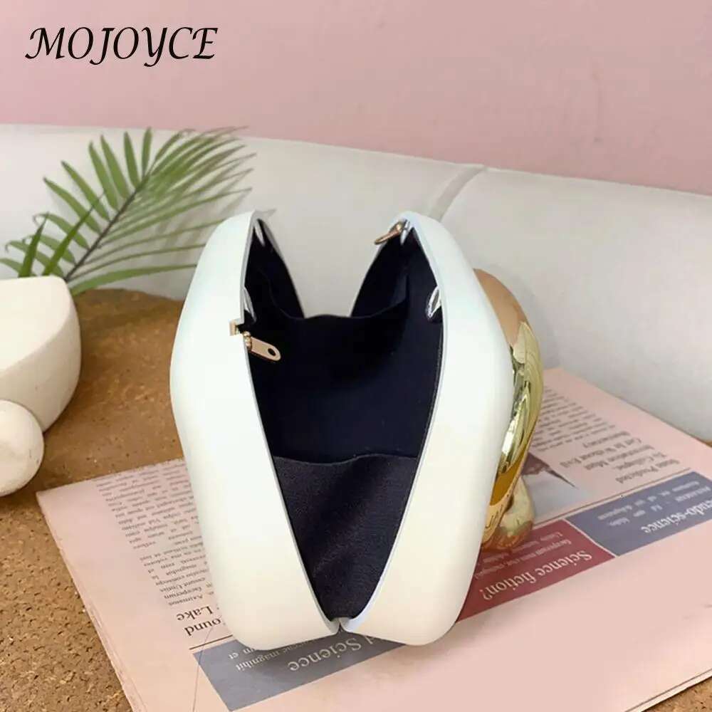 Women Retro Clutch with Chain All-Match Shoulder Vintage Crossbody Shopping Travel Party Phone Bag