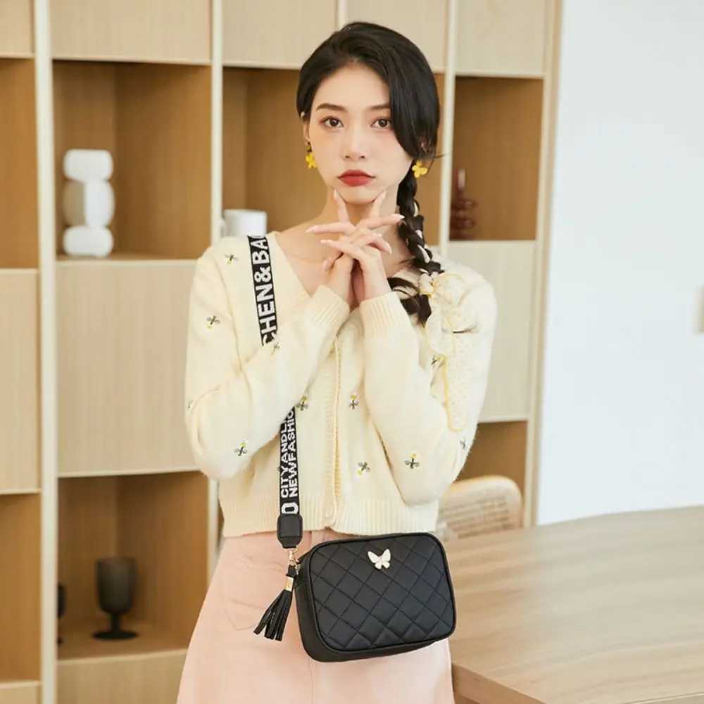 Single Shoulder Womens Handbags Daily Lingge Tassel Accessories PU Leather Messenger Bag Butterfly Tags Crossbody Bag GirlsT2511112
