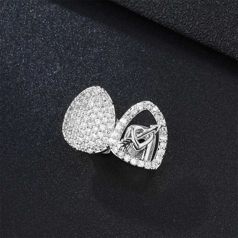 Hip Hop Arrow through Heart Gold Plated All Ice Toothed Grillz Top and Bottom Charm Grill W250412