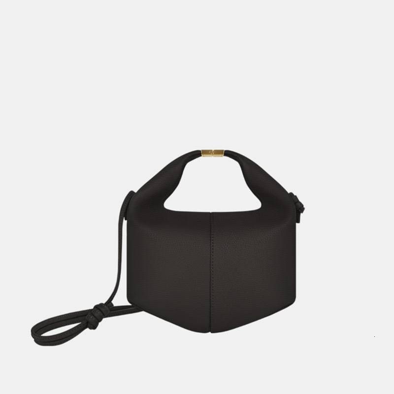New Trend Of Niche Leisure And Hundred Lunch High Quality Large Capacity Ladies Commuting Fashion Shoulder Crossbody Armpit Bag