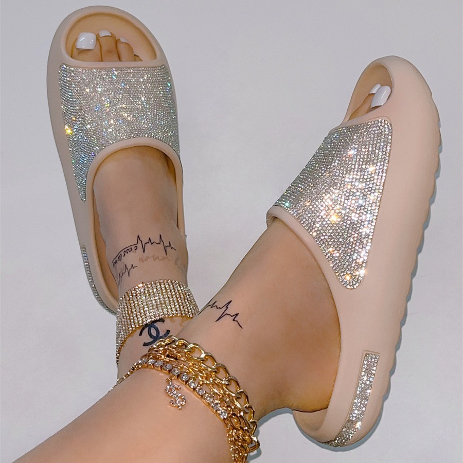 2025 Internet famous women's shoes with diamond surface, fine glitter, thick soled slippers, sandals, and slippers slides per
