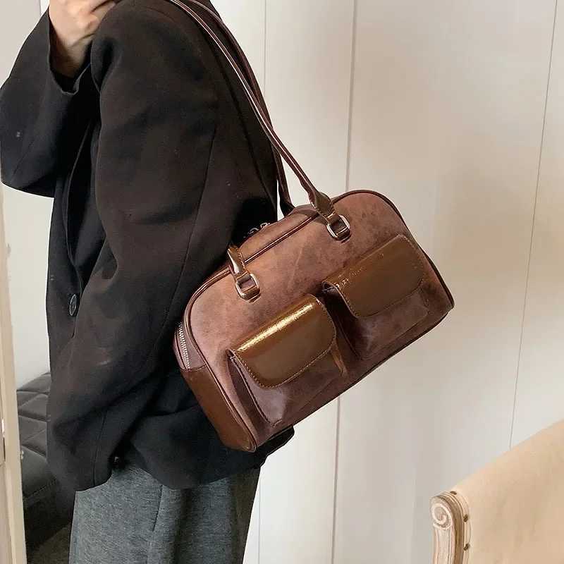 Korean Fashion Womens Shoulder Bag Soft Suede with PU Leather Bowling Handbag Casual Luxury Vintage 2024 New Boston Tote BagW251111