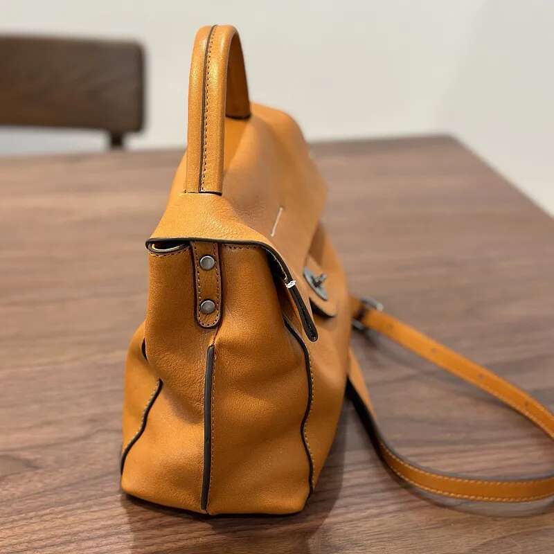 2025 Autumn New Handmade Retro Genuine Leather Women's Bag Versatile Soft Cowhide Solid Color Shoulder Crossbody Bags