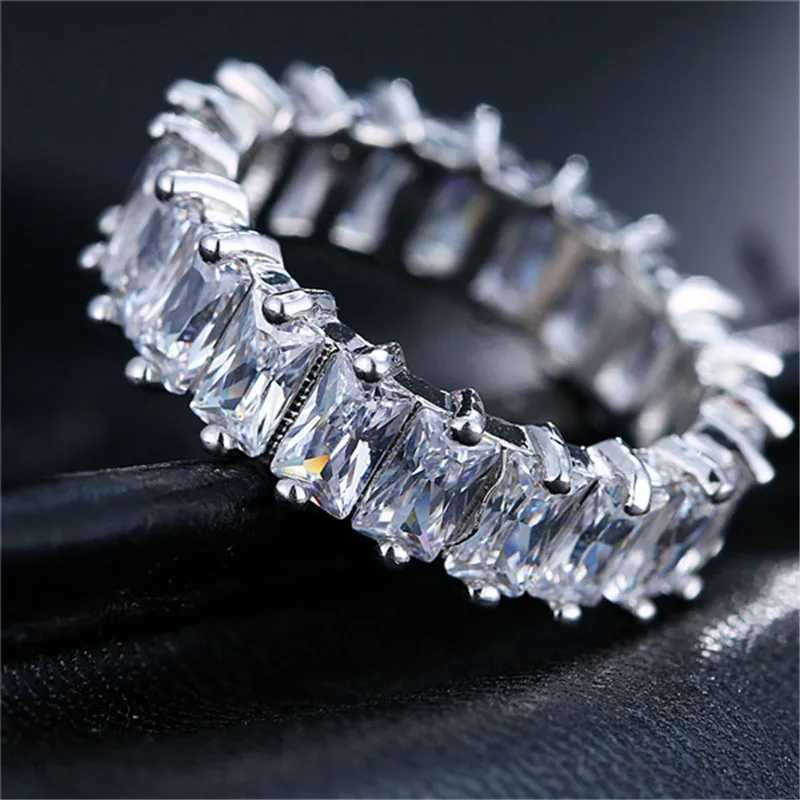 Ekopdee Luxury Band Zircon Ring Womens Eternal Promise CZ Crystal Finger Ring Engagement Wedding Jewelry Hot Selling GiftXJ250412