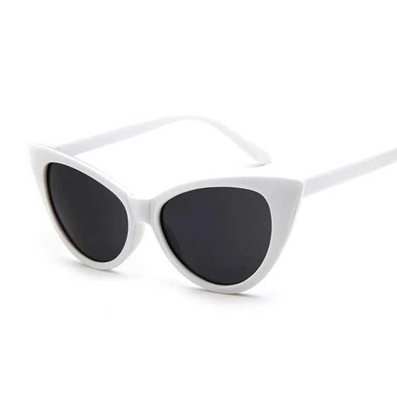 Retro Sexy Cat Eye Style Sunglasses Woman Classic Black White Ladies Sun Glasses Cateye Frame Gradient Oculos De Sol Feminino Z250411