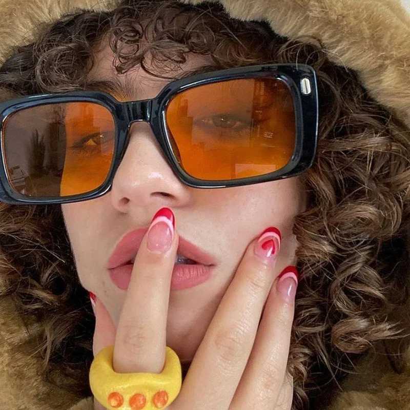 Vintage Rivet Square Sunglasses Woman Brand Designer Personality Sun Glasses Female Fashion Orange Retro Oculos De Sol Z250411