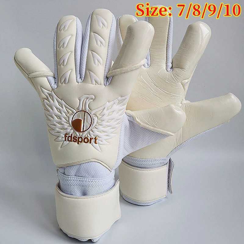 New Predator Football Gloves Soccer Goalkeeper Thickened Latex Teenager Adults Non-Slip Soccer Goalie Goalkeeper Football GlovesW251112
