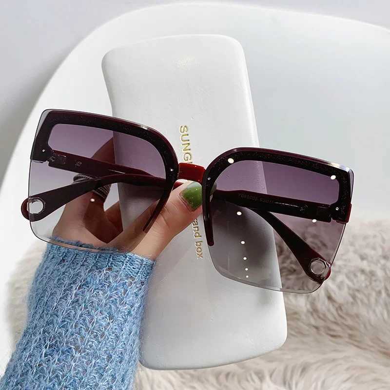 Oversized Sunglasses Man Woman Fashion Rimless Vintage Square Sun Glasses Eyewear Luxury Brand Design UV400 Female ShadesC250411