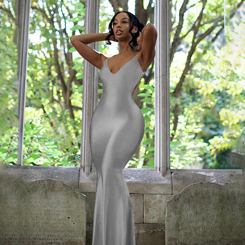 Women's Wear Feng Spring Women's New Instagram Fashion Sexy Spicy Girl Slimming Dress With Open Back Slim Fit