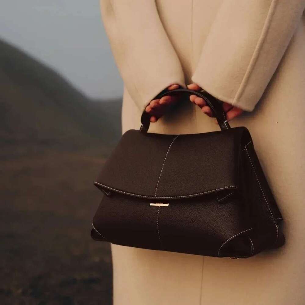2025 New Fashion Women Handbags European Designer Cow Genuine Leather Shoulder Bags Female Brand Crossbody Wrinkled Bag