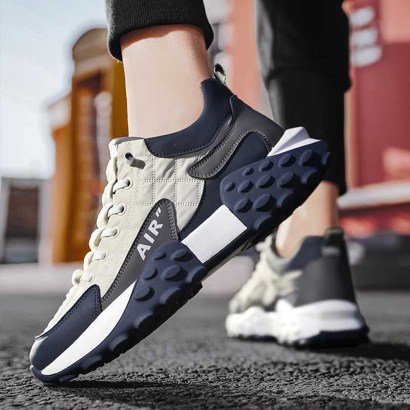 Mens shoe platform mens sports shoes 2024 new vulcanized shoes mens casual running shoes hot Sapatos Masculinos W250412