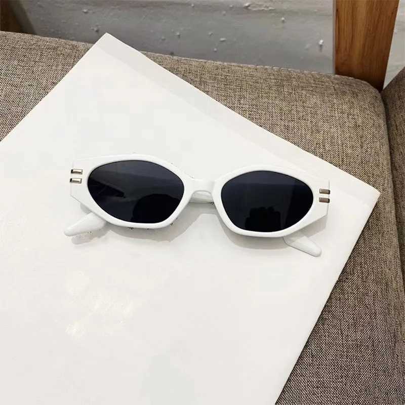 New Small Frame Oval Sunglasses Women Brand Designer Vintage Sun Glasses Lady Outdoor Travel Fashion Eyewear UV400 Oculos De SolC250411