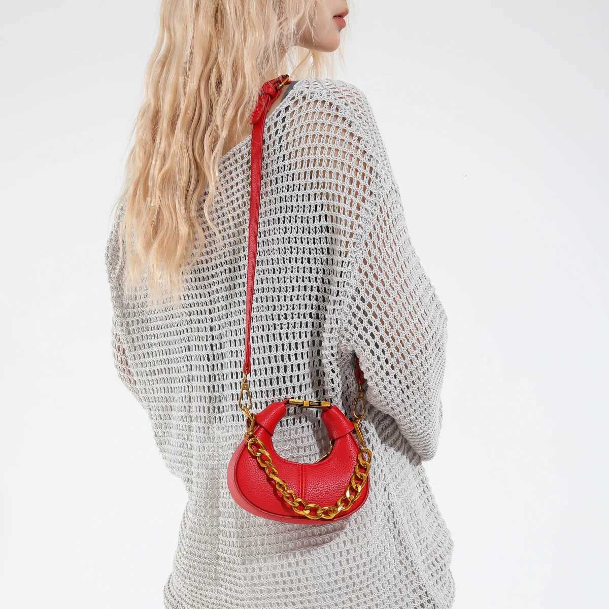 Womens Trend Half Moon Chains Shoulder Bag PU Leather Ladies Handbag Personality Luxury Designer Mini Crossbody Bags for WomenW251111
