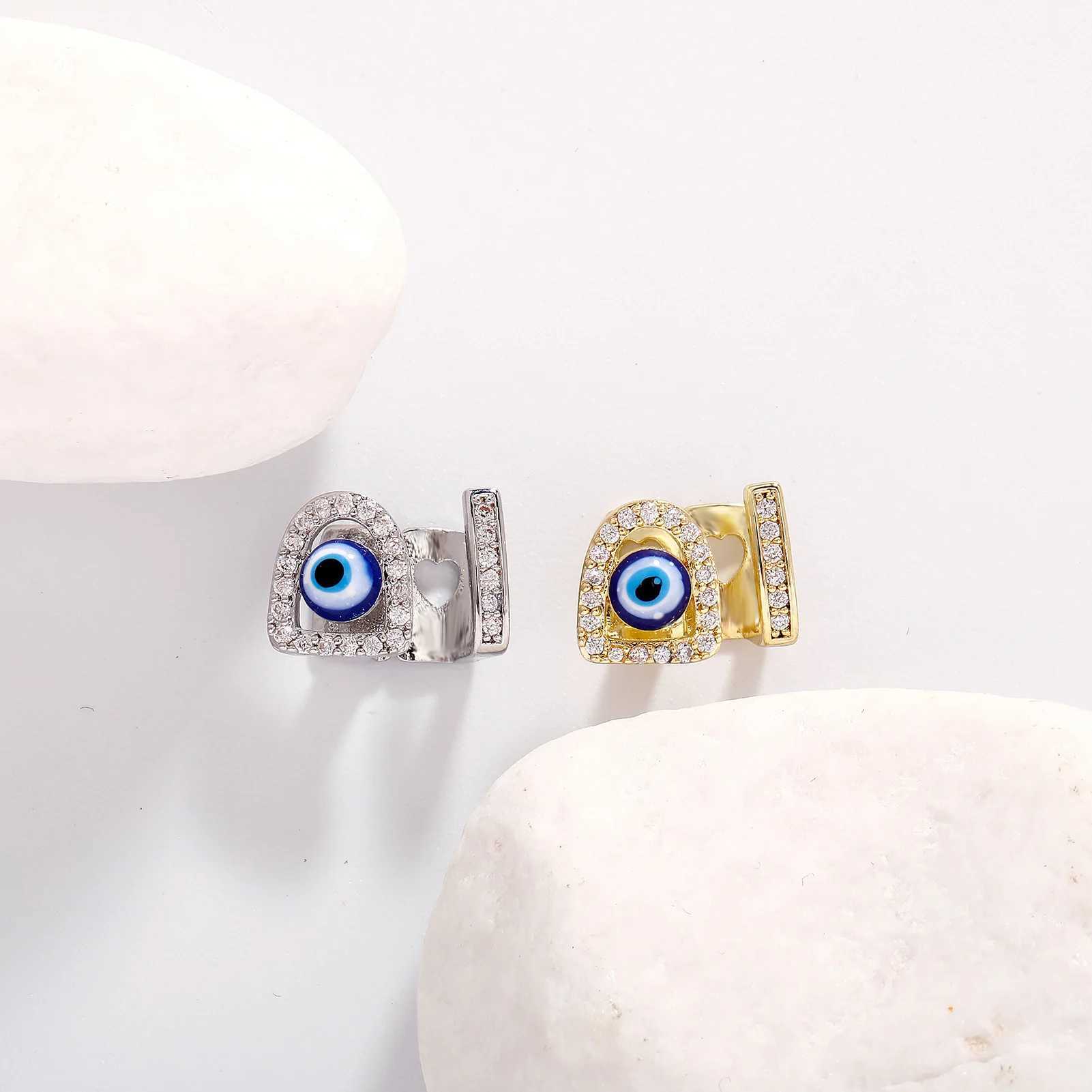 JINAO New 2024 Single Tooth HIP HOP Blue Devils Eye Cosplay Grilz Charm High Quality Mens and Womens Jewelry Gifts W250412