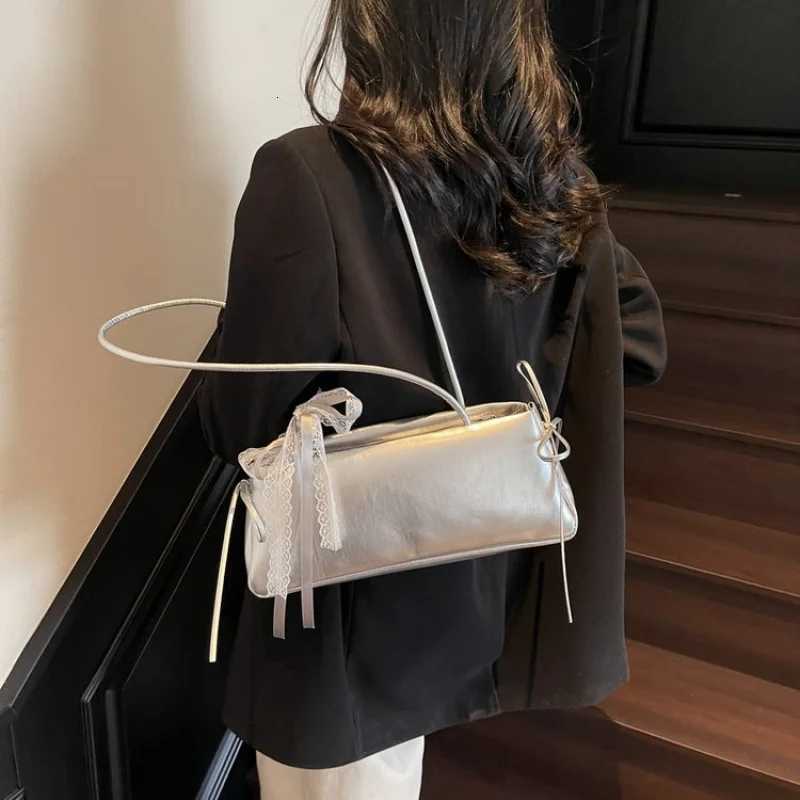 Elegant Crossbody Handbag Luxury Brand Leather Womens Bag Famous Designer Classic Paris Casual Vintage Daily Commuter BagW251111