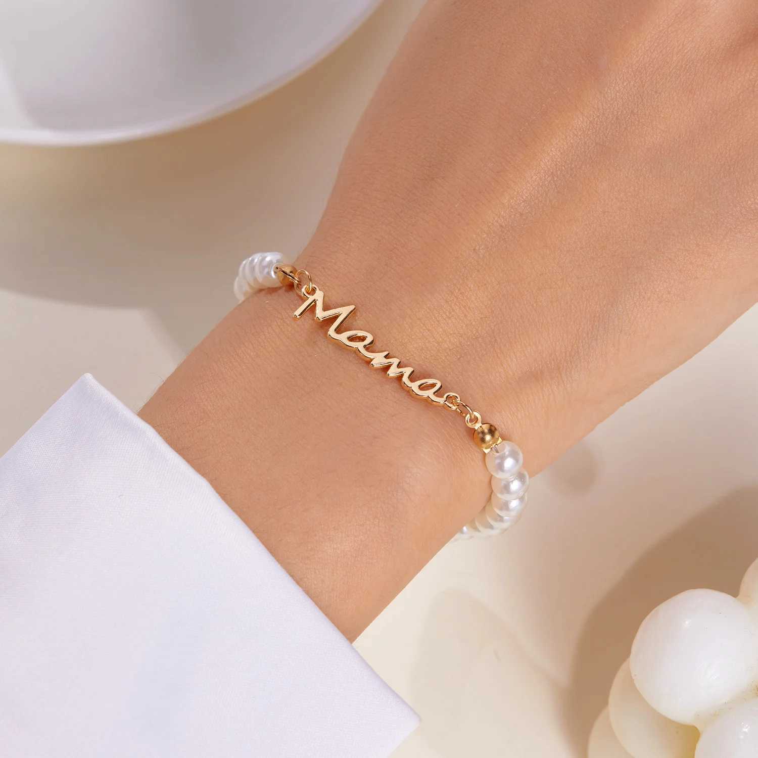 Imitation Pearl Letter Mama Pendant Bracelets Fashion Charms Stainless Steel Chains Bracelet for Women Jewelry Mothers Day GiftC250411