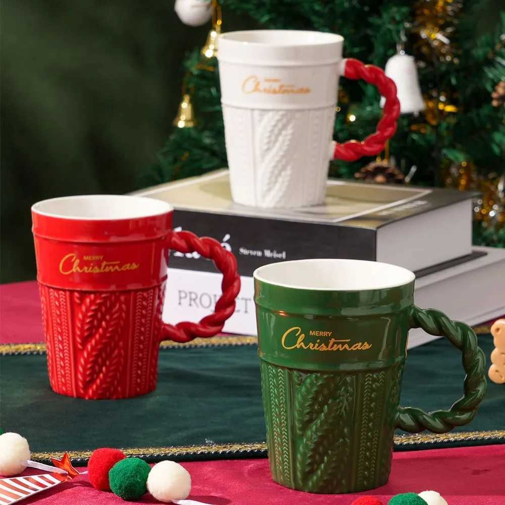 Christmas New Design Creative Christmas Mug Holiday Gifts Ceramic Couple Cups With Straw Lid Ceramic Cups Office Home Y251112