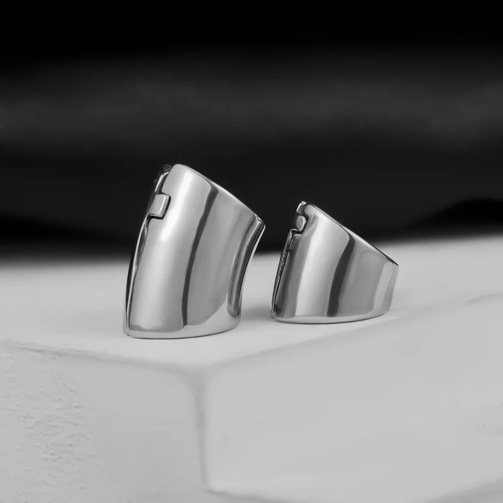 Vankula 2PC Fashion Clip Ear Lobe Cuff Stainless Steel Plugs Ear Gauges Tunnels Piercing Expander Stretchers Body Jewelry 250403