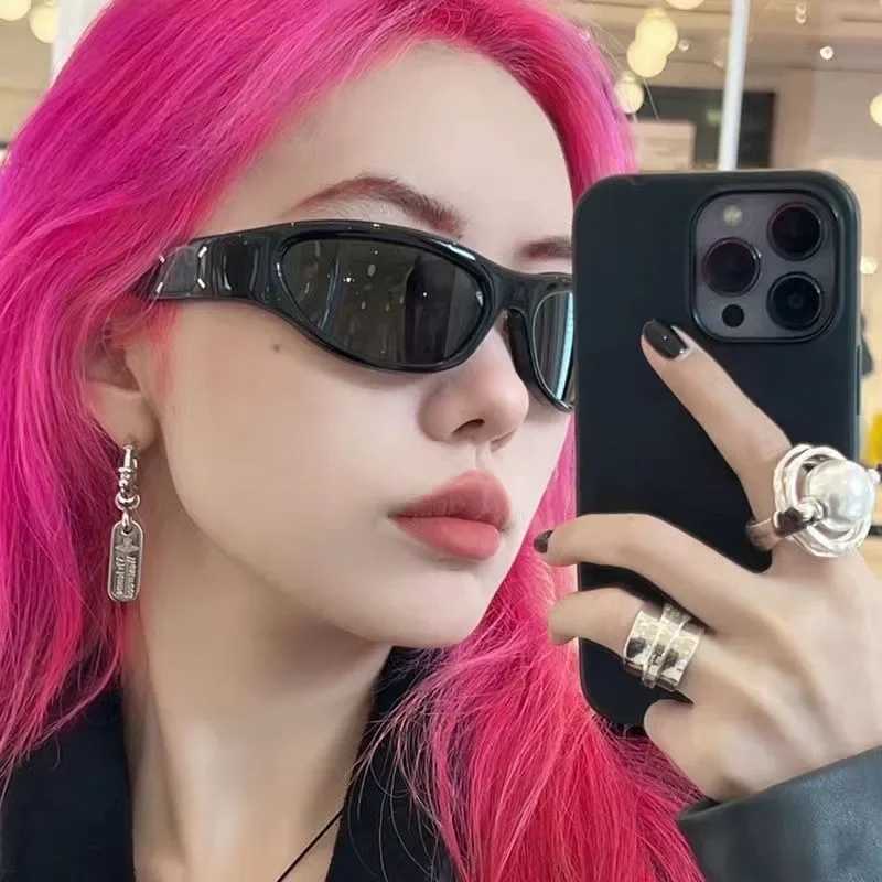 New Retro Irregular Square Sunglasses for Women Men Fashion Designer Small Frame Sun Glasses Trending Product Shades UV400 Z250411