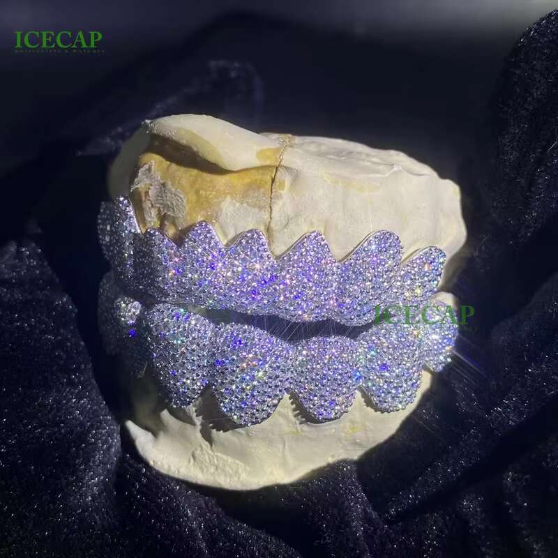 Bust Down Teeth Grillz Iced Out Hip Hop S925 Silver D VVS Moissanite Deep Perm Diamond Rapper Custom Fine Jewelry Grillz