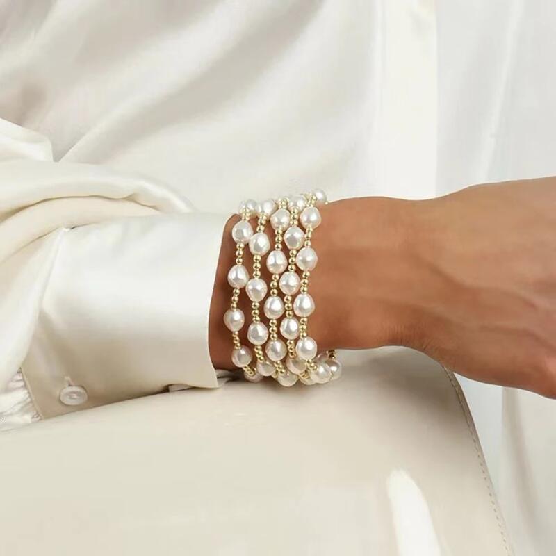 5 Pcs Elegant Freshwater Pearl and Gold Bead Stretch Bracelet