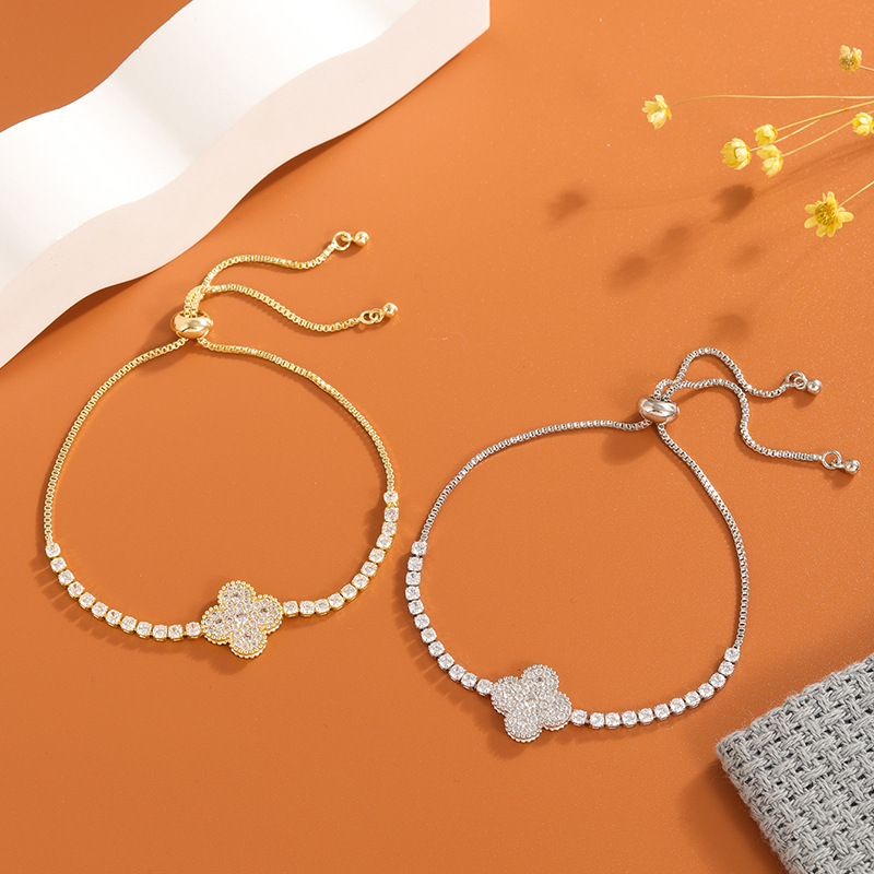 Designer Jewellery High Quality Copper Stretchable Bracelet with Zircon Inlaid Pendant Korean Fashion Accessory Gift for All Occasions Textured Access