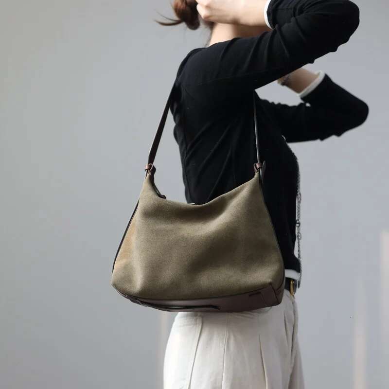 Women's Large Capacity Zipper Crossbody Bags Vintage Handbag Soft Shoulder Bag With Adjustbale Shoudler Strap